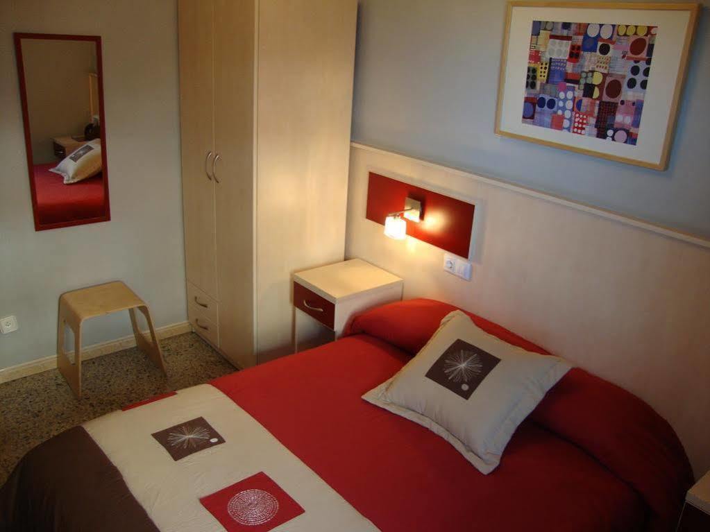 Hostal Badalona Zewnętrze zdjęcie