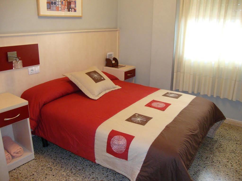 Hostal Badalona Zewnętrze zdjęcie
