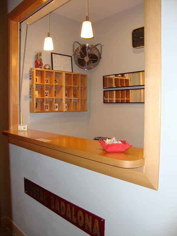 Hostal Badalona Zewnętrze zdjęcie